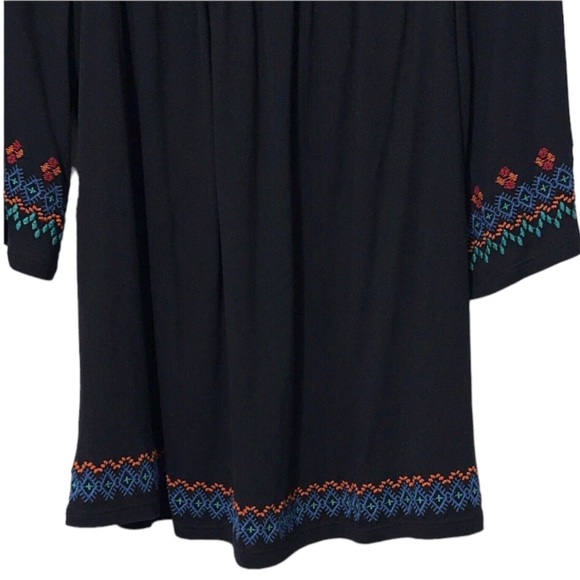 Ann Taylor Loft Petite Embroidered Wide Neck Off Shoulder Shirt - Picture 2 of 5